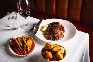 Black Angus 500g Steak & Sides